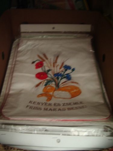 Kenyértartó tasak