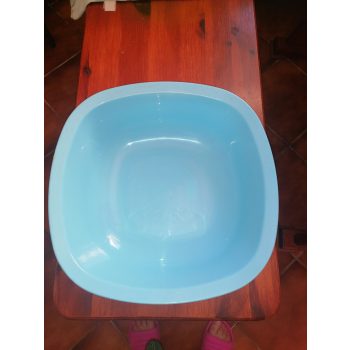Szögletes tál 35 x 35 cm kék