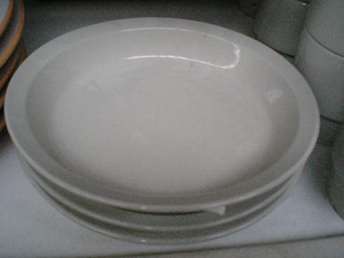 Adagtál lapos 21 cm.