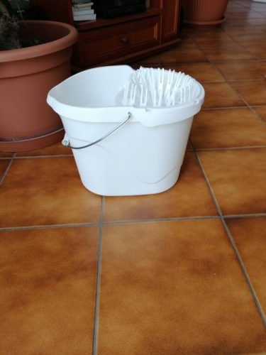 Felmosó vödör 13 lit.Ovál vödör+csavaró