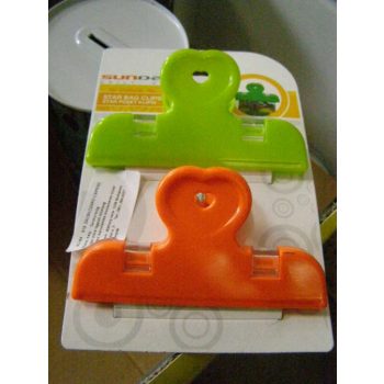 Zacskózáró csipesz