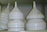 Tölcsér 18 cm.