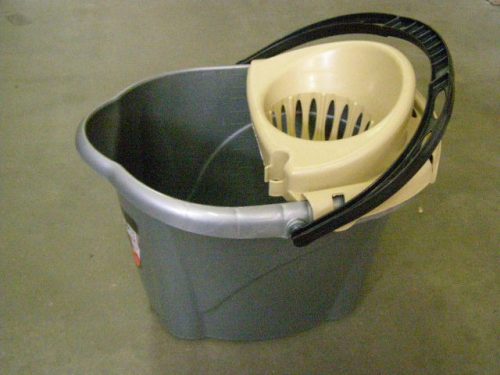 Felmosó vödör Mop vödör12 lit.+csavaró
