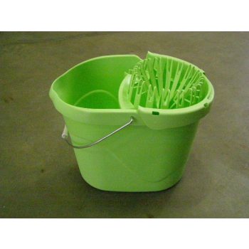 Felmosó vödör 13 lit.Ovál vödör+csavaró