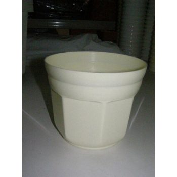 Szögletes cserép 21 cm.