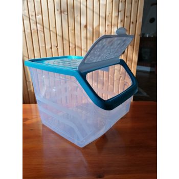 Tároló doboz ajtós tetővel